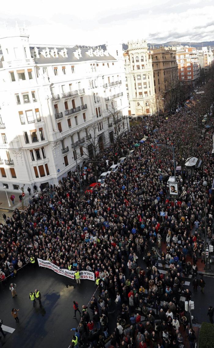 Las impresionantes imágenes aéreas de la manifestación de los pensionistas en Bilbao