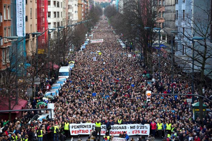 Las impresionantes imágenes aéreas de la manifestación de los pensionistas en Bilbao
