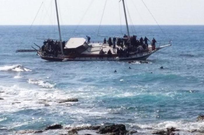 Las dramáticas imágenes del naufragio en Rodas