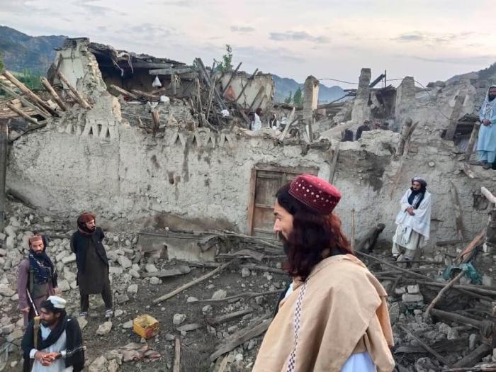 La ayuda empieza a llegar a los miles de afectados por el terremoto en Afganistán