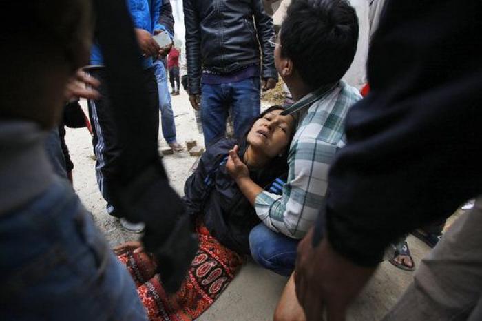 El drama de Nepal: casi 5.500 muertos y 11.000 heridos
