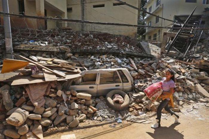 Terremoto en Nepal: "Vimos cómo una montaña se venía abajo delante de nosotros"