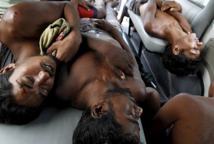 185 migrantes rohingyas consiguen llegar a Indonesia tras un mes a la deriva en una patera