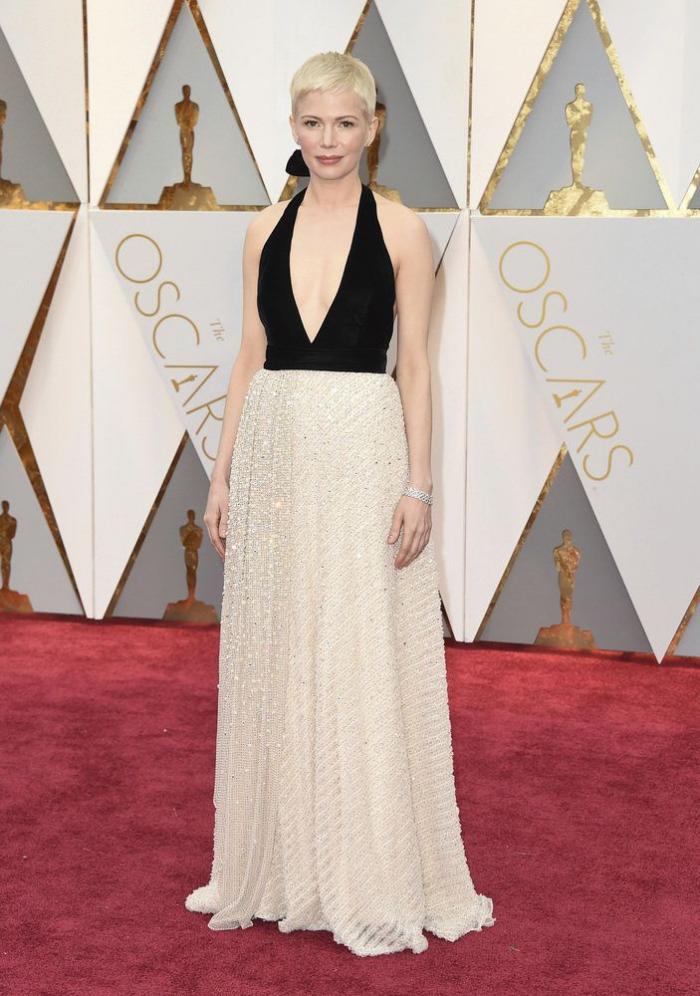 Brie Larson asegura que su reacción al darle el Oscar a Casey Affleck "habló por sí misma"