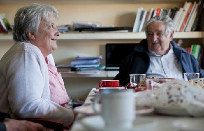 El encuentro entre Manuela Carmena y José Mujica (FOTOS, VÍDEO)