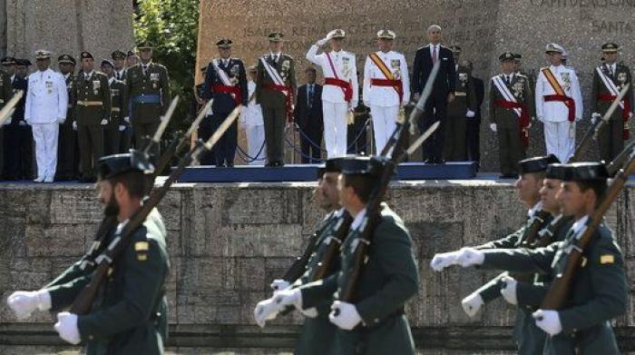 Los Reyes se estrenan en el Día de las Fuerzas Armadas (FOTOS)