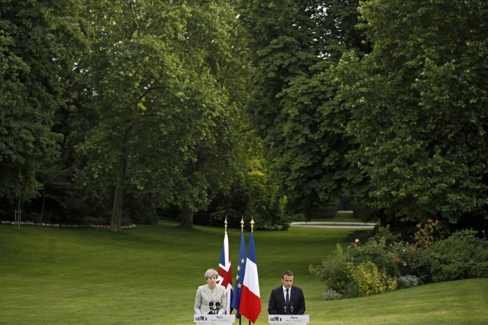 Theresa May y Emmanuel Macron anuncian un plan conjunto para frenar el terrorismo