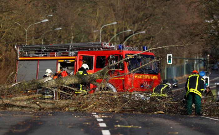Un fuerte temporal causa al menos siete muertos en Holanda y Alemania