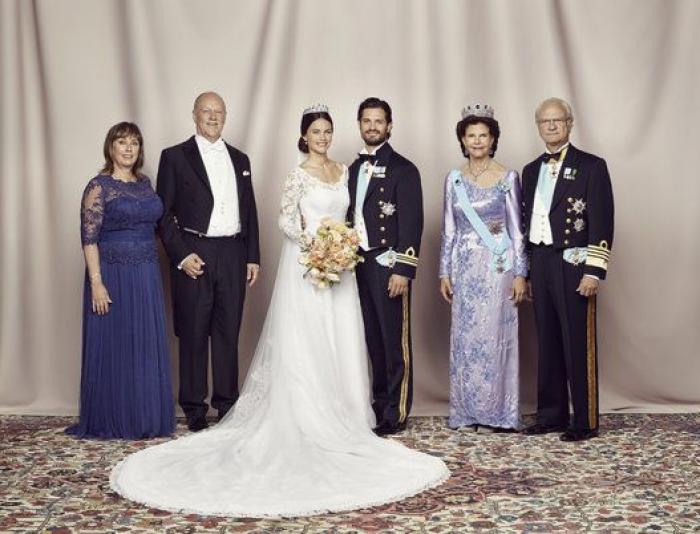 Boda de Carlos Felipe de Suecia y Sofia Hellqvist: el toque español del vestido de la novia