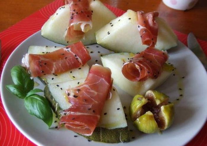El melón es más que un postre: 17 recetas para preparar con esta fruta