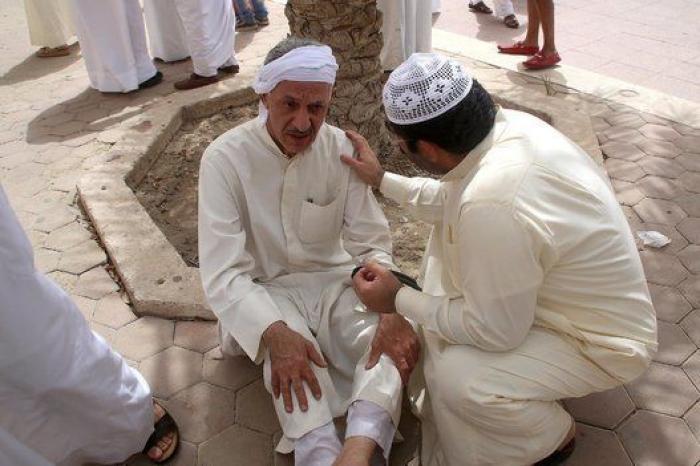 Al menos 25 muertos en un atentado del E.I en una mezquita de Kuwait