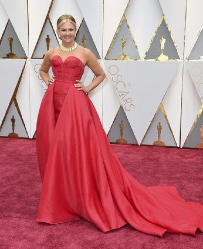 El detalle político del vestido de Emma Stone en los Oscar
