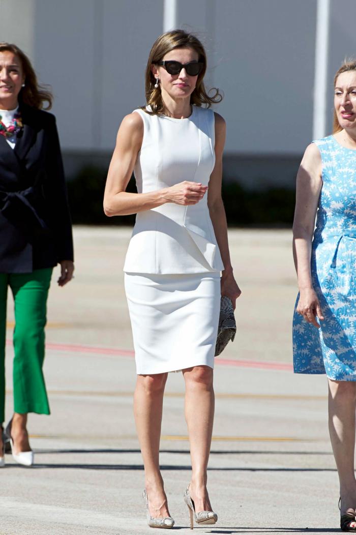 El truco del vestido de lunares (sin lunares) de la reina Letizia