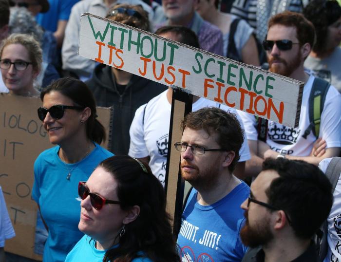 La defensa de la Ciencia se extiende al mundo entero
