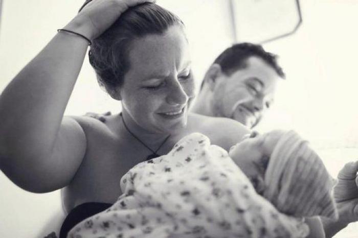 ¿Qué piensan las madres en el momento en el que cogen a sus hijos por primera vez? (FOTOS)