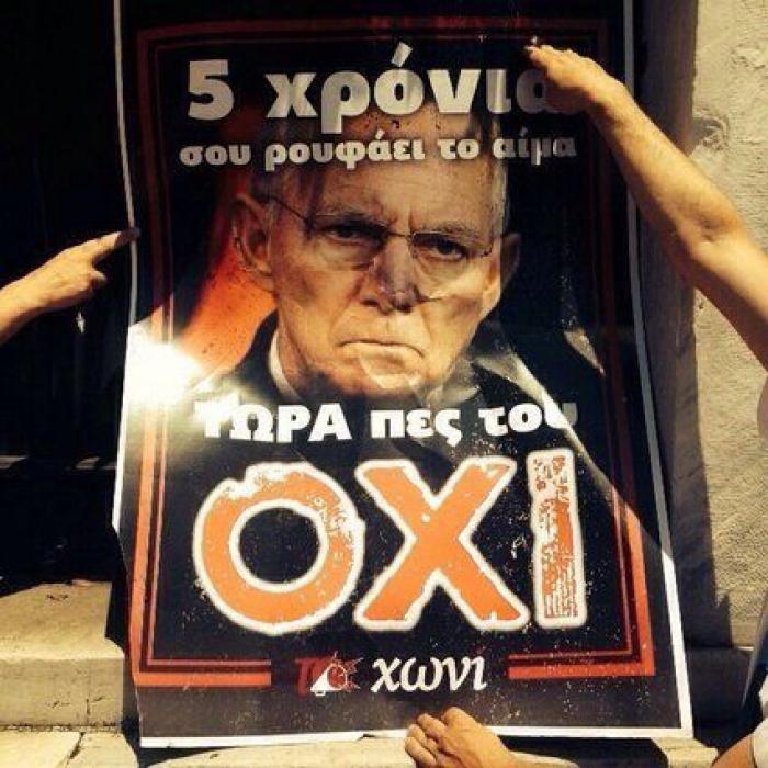Las calles de Atenas se visten para el referéndum