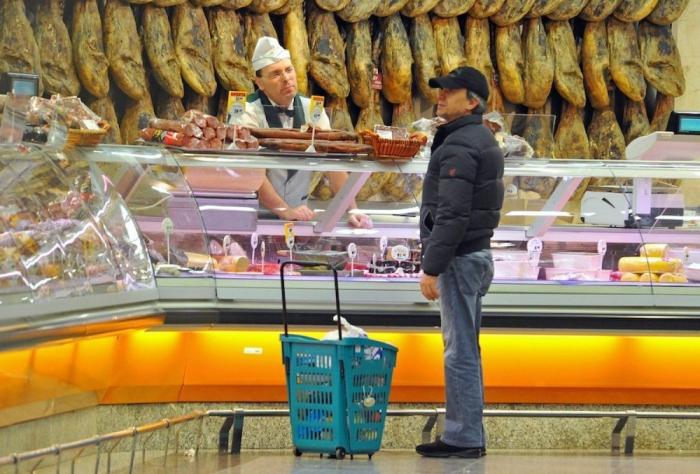 Alcampo frente a Sánchez Romero: la diferencia de precio entre el supermercado más barato y más caro