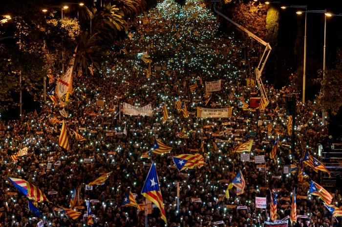 750.000 personas se manifiestan en Barcelona por los encarcelados