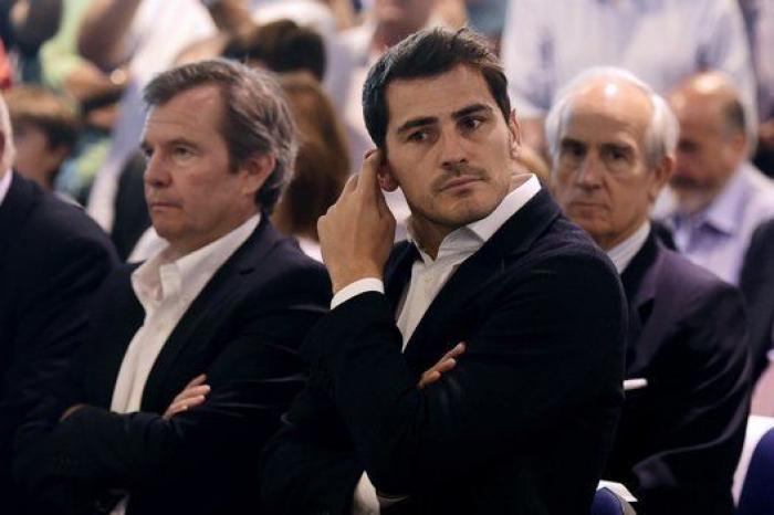 El hachazo del ministro Pedro Duque a Iker Casillas por su teoría sobre la Luna