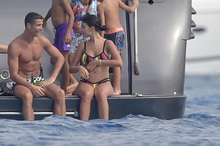 Cristiano Ronaldo y Georgina Rodríguez presentan a su hija Alana Martina