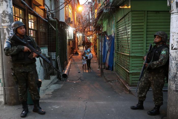 Liberan a los dos policías acusados de matar a la turista española en una favela de Río