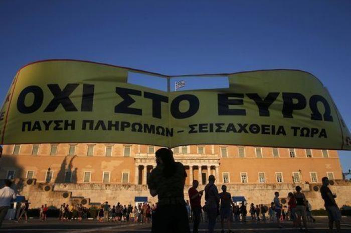 Guindos afirma que la quita de la deuda griega "nunca estuvo sobre la mesa"