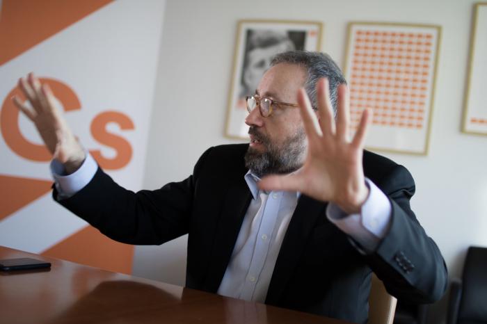 Juan Carlos Girauta (Ciudadanos) pide perdón tras tuitear una "patraña" sobre Pedro Sánchez
