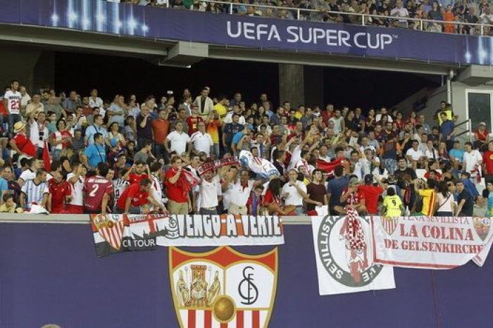 Las imágenes del Barcelona - Sevilla de la Supercopa