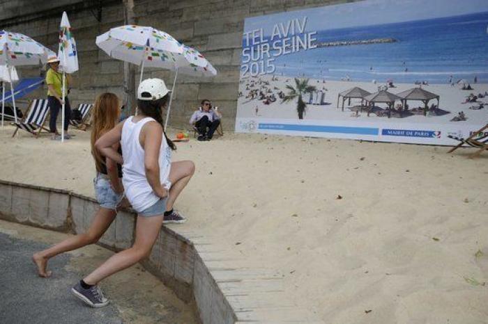 Una playa dedicada a Tel Aviv en París desata las críticas a un año de la ofensiva de Gaza