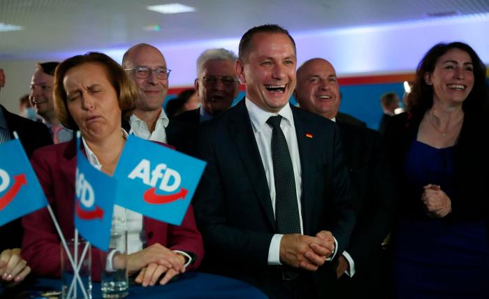 Ligera ventaja socialdemócrata en Alemania, con el primer Gobierno postMerkel aún en el aire
