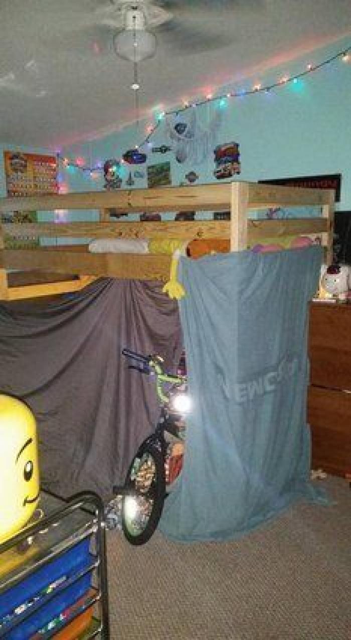 10 habitaciones de niños "limpias": nunca te fíes del método de limpieza de tus hijos