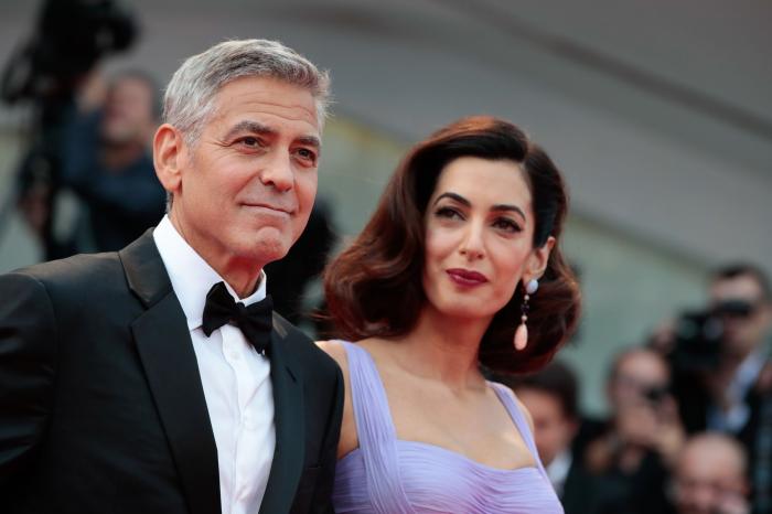 Los Clooney maravillan en su primera alfombra roja tras ser padres