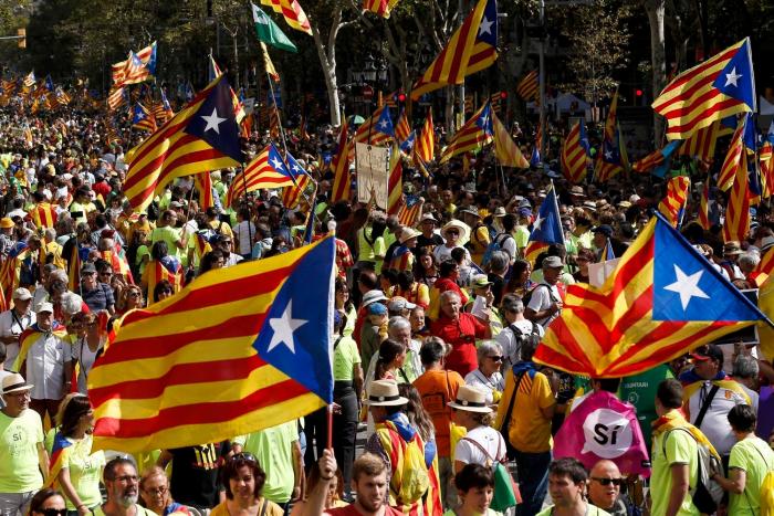 El Gobierno cuenta con un retén de 4.000 agentes con los que podría reforzar la plantilla en Cataluña en 24 horas