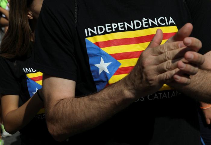 El independentismo desborda el centro de Barcelona al grito de “Votarem!”
