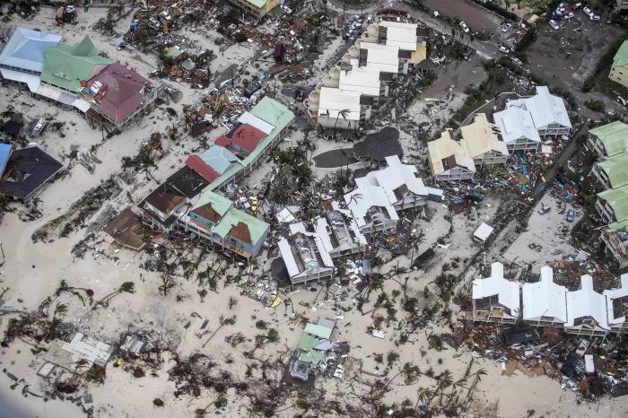 El huracán Irma ha 'chupado' el mar en Bahamas y ha secado las playas