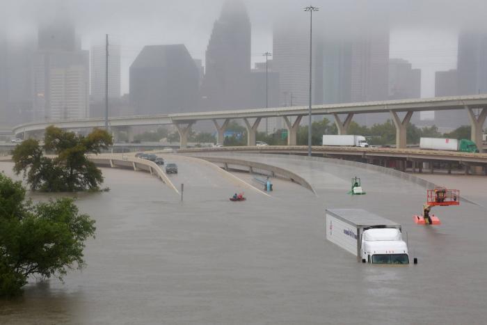 Harvey se desplaza hacia Misisipi tras dejar 37 muertos y 32.000 desplazados en Texas y Luisiana