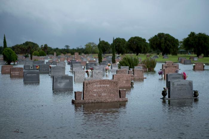 Las "catastróficas" inundaciones de la tormenta Harvey que han dejado cinco muertos en Texas