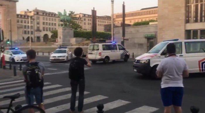 Un hombre muere en Bruselas tras atacar a un grupo de militares con un cuchillo