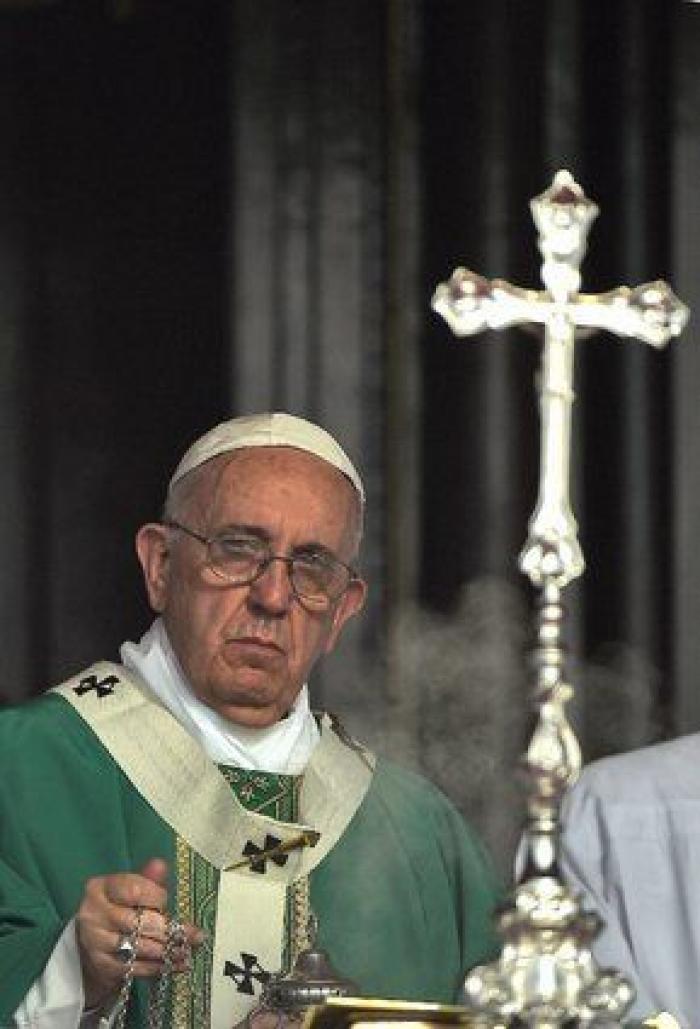 El papa antepone la persona a la ideología en la Plaza de la Revolución de La Habana