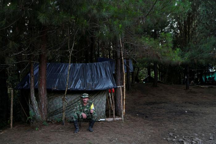 Un equipo de la ONU y las FARC, emboscado mientras desarmaba explosivos ocultos de la guerrilla