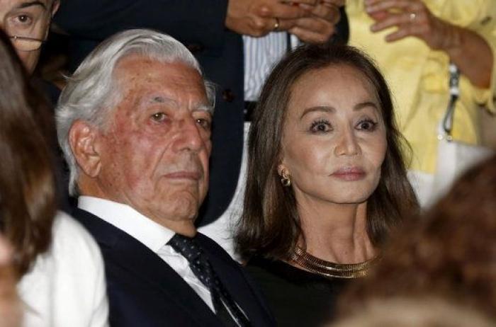 Isabel Preysler y Mario Vargas Llosa, de gala en el Teatro Real