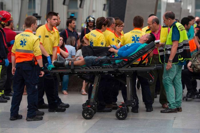 Una cámara de seguridad captó el momento del accidente del Rodalies en Barcelona