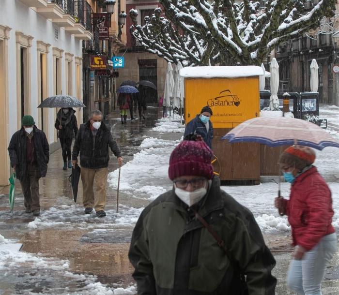 Nueve comunidades continúan este miércoles en aviso amarillo por nevadas o fuertes lluvias