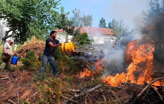 El incendio de Portugal deja historias de tristeza pero también de rescates milagrosos