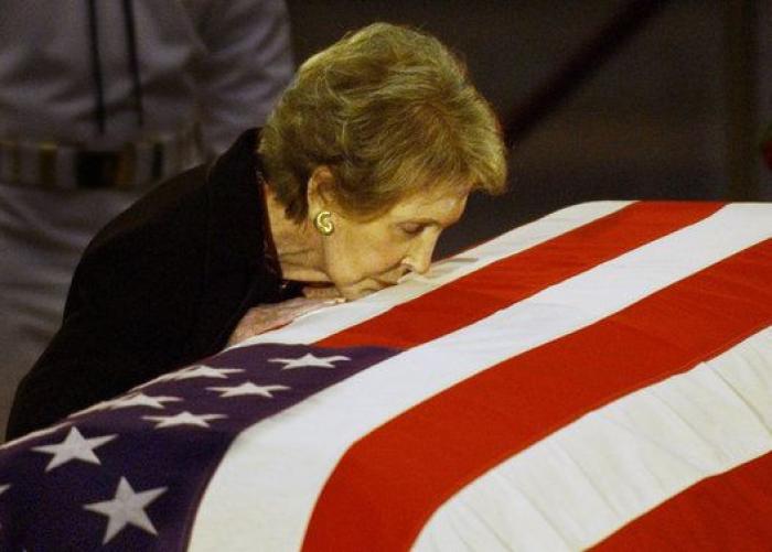 Muere la ex primera dama estadounidense Nancy Reagan a los 94 años
