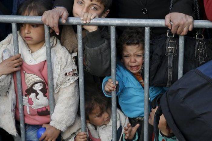 Grecia pide ayuda ante el bloqueo de 30.000 refugiados en su territorio