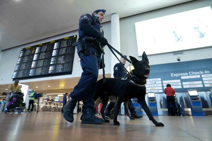 La policía neutraliza a un individuo con un cinturón explosivo en la Estación Central de Bruselas