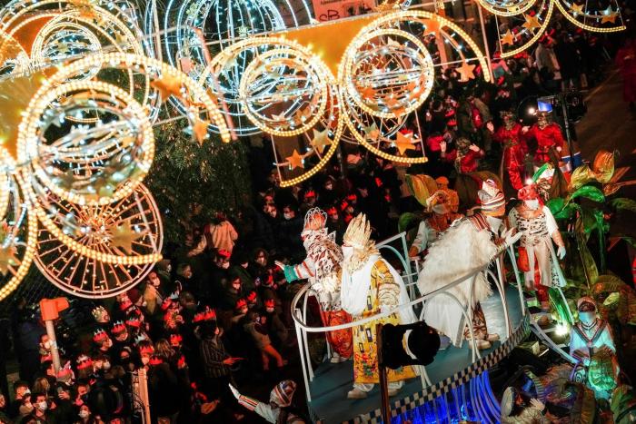 Deja a todos atónitos al fijarse en este 'flyer' del Ayuntamiento de Madrid para la cabalgata de Reyes