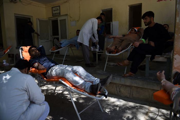 Al menos 80 muertos y más de 300 heridos por un atentado en Kabul