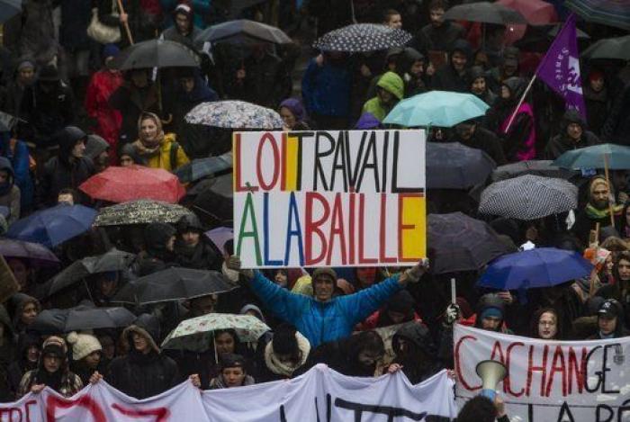Disturbios en Francia durante la huelga general contra la reforma laboral de Hollande